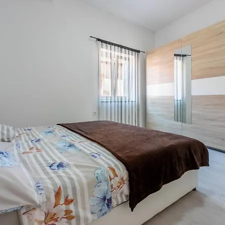 Apartament Danijel Novi Vinodolski