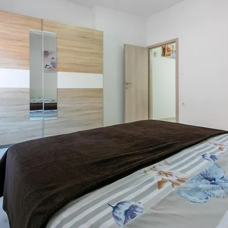 Danijel * Novi Vinodolski