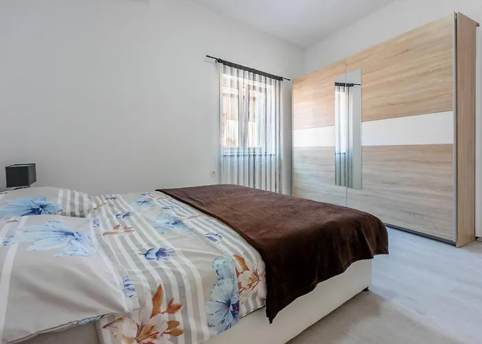 Apartment Danijel Novi Vinodolski