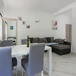 Danijel * Novi Vinodolski