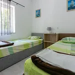 Danijel Apartamento