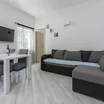 Danijel Apartamento Novi Vinodolski